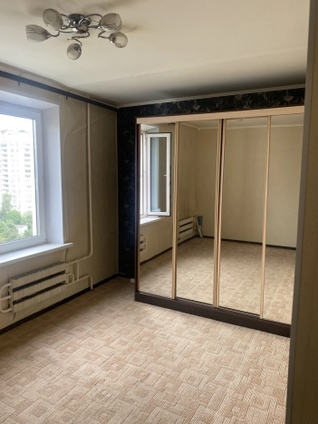 Купить трехкомнатную квартиру в ЮЗАО в Москве. Вариант № 5462013, 15, площадь -  квм, цена 14399999 рублей