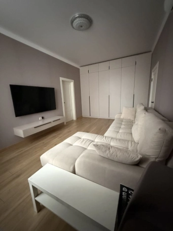 Купить квартиру в Москве. Вариант № 10009158, 20, площадь -  квм, цена 37970000 рублей