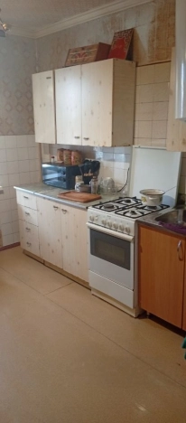 Купить трехкомнатную квартиру в Ростовской области. Вариант № 9523340, 2, площадь -  квм, цена 4850000 рублей