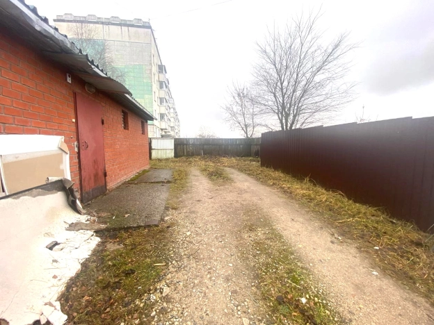 Снять коммерческую недвижимость в Калуге. Вариант № 9304469, 3, площадь - квм, цена 100000 рублей