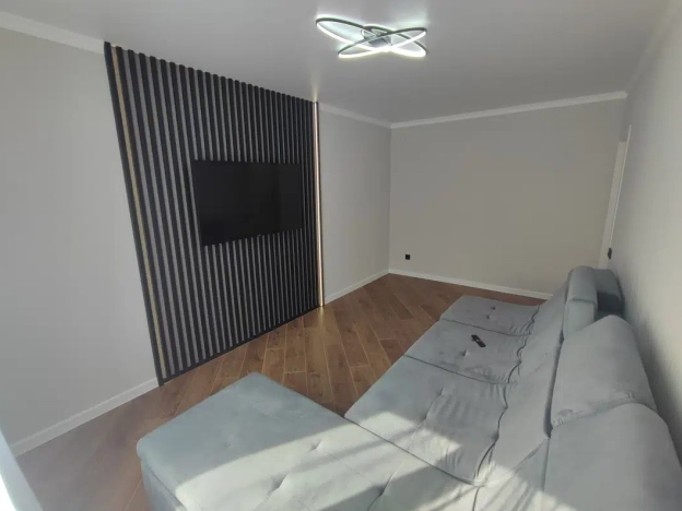 Купить двухкомнатную квартиру в Ростовской области. Вариант № 9706313, 10, площадь -  квм, цена 9550000 рублей