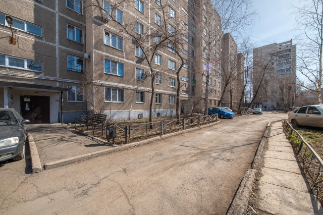 Купить трехкомнатную квартиру на вторичке на улице Карла Маркса в Республике Башкортостан. Вариант № 29408, 20, площадь -  квм, цена 4800000 рублей