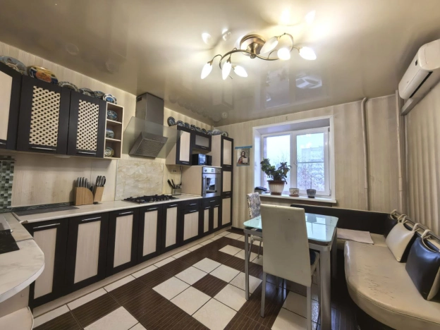 Купить квартиру в Иванове. Вариант № 9815060, 23, площадь -  квм, цена 15500000 рублей