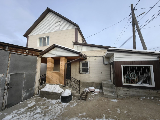 Купить дом в Иркутской области. Вариант № 9561316, 5, площадь -  квм, цена 9200000 рублей