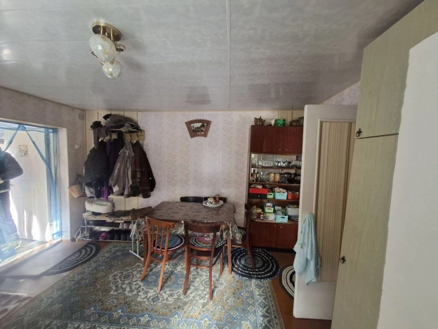 Купить дом на улице Административная в Иркутской области. Вариант № 8444115, 10, площадь -  квм, цена 1300000 рублей