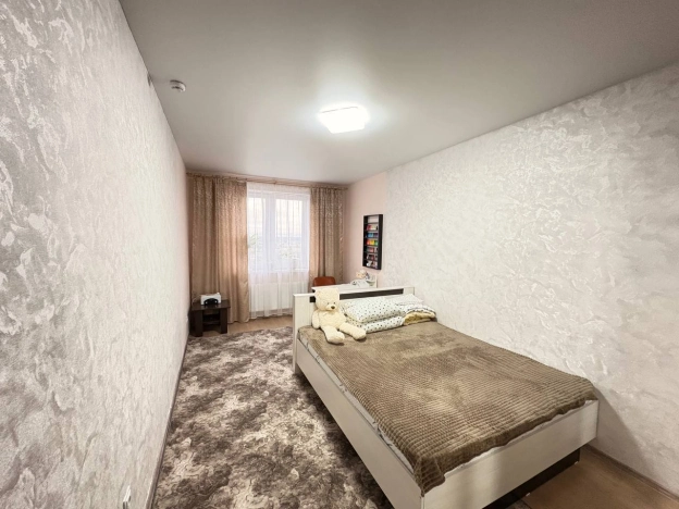 Купить квартиру в Тобольске. Вариант № 2887359, 2, площадь -  квм, цена 6000000 рублей