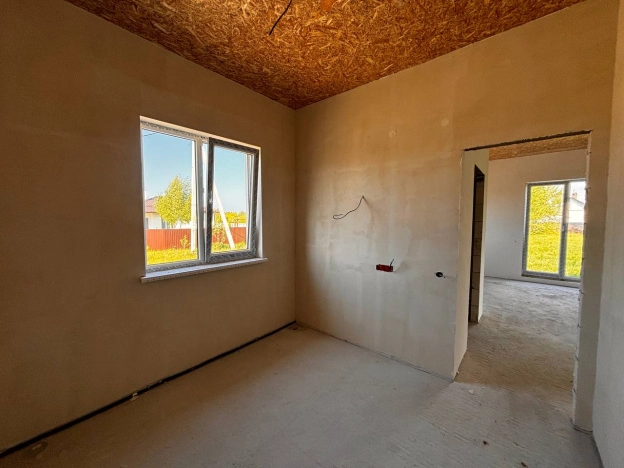 Купить дом на улице Речная в Калининградской области. Вариант № 5842938, 13, площадь -  квм, цена 4900000 рублей