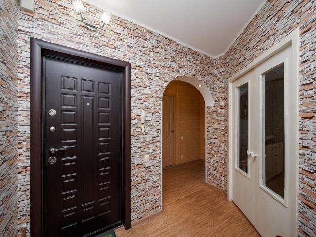 Купить однокомнатную квартиру в Омске. Вариант № 3993678, 13, площадь -  квм, цена 4900000 рублей