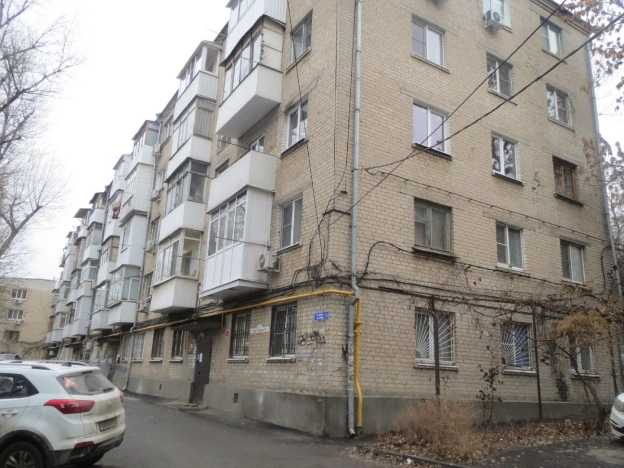 Купить трехкомнатную квартиру в Ростовской области. Вариант № 6650388, 0, площадь -  квм, цена 6000000 рублей