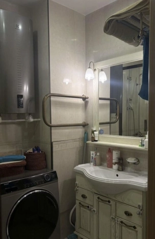 Купить однокомнатную квартиру в Одинцове. Вариант № 9329872, 6, площадь -  квм, цена 11950000 рублей