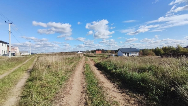 Купить земельный участок в Владимире. Вариант № 7636390, 6, площадь -  квм, цена 1800000 рублей