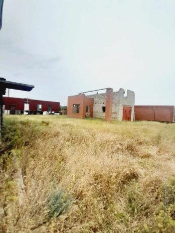 Купить земельный участок на улице Заречная в Республике Калмыкия. Вариант № 7477, 6, площадь -  квм, цена 1700000 рублей