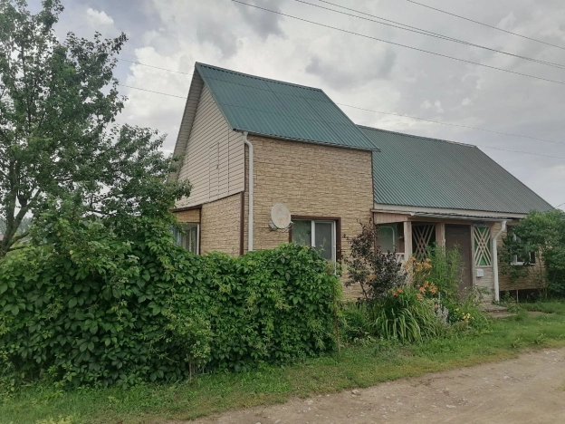 Купить дом в Брянской области. Вариант № 17875, 0, площадь -  квм, цена 3000000 рублей