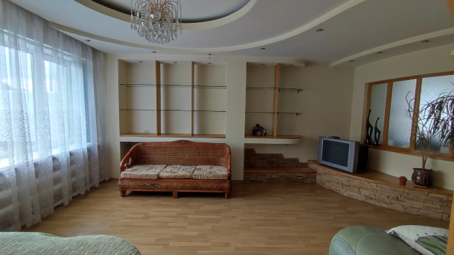 Купить дом на улице Почтовая в Приморском крае. Вариант № 14318, 15, площадь - квм, цена 20100000 рублей