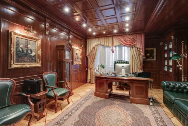 Купить квартиру на улице Ленинский проспект в Москве. Вариант № 59116, 11, площадь -  квм, цена 940000000 рублей