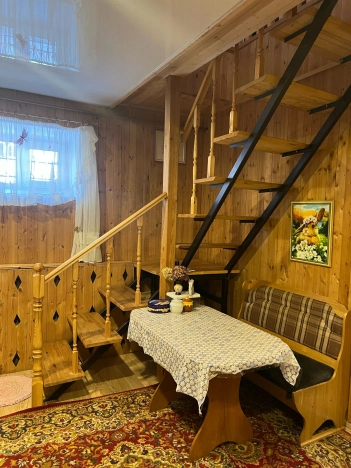 Купить дом в Омске. Вариант № 42670, 13, площадь -  квм, цена 13999999 рублей