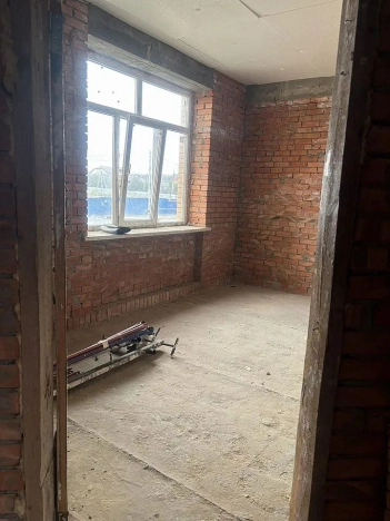 Купить трехкомнатную квартиру в Ростовской области. Вариант № 3527552, 7, площадь -  квм, цена 11999999 рублей