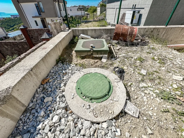 Купить дом на улице Октябрьский переулок в Новороссийске. Вариант № 31409, 40, площадь -  квм, цена 37000000 рублей