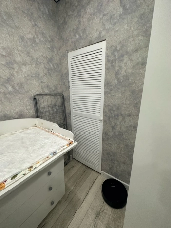 Купить однокомнатную квартиру в Волгограде. Вариант № 9764149, 8, площадь -  квм, цена 3330000 рублей