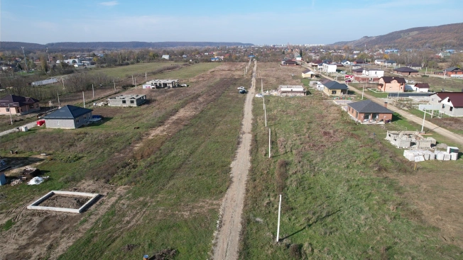 Купить земельный участок на улице Заречная в Республике Адыгея (адыгея). Вариант № 10466841, 1, площадь -  квм, цена 2200000 рублей