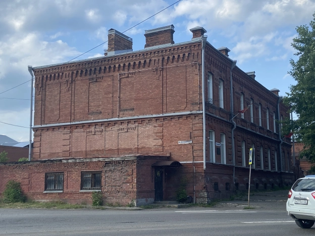 Купить коммерческую недвижимость в Бийске. Вариант № 25241, 0, площадь - квм, цена 5600000 рублей