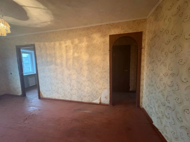 Купить трехкомнатную квартиру на улице Клочкова в Пензенской области. Вариант № 9089280, 5, площадь -  квм, цена 1000000 рублей