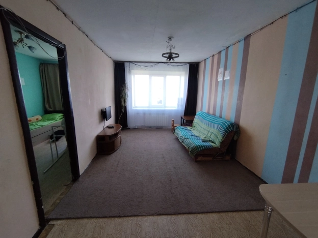 Купить трехкомнатную квартиру в Приморском крае. Вариант № 13886, 2, площадь -  квм, цена 6050000 рублей