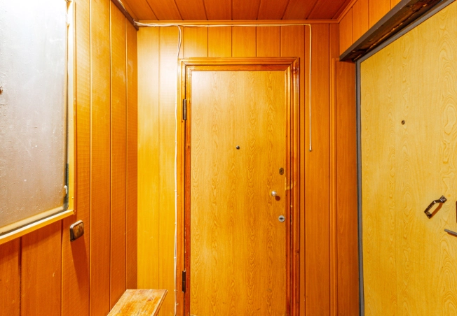 Купить трехкомнатную квартиру в Омске. Вариант № 13292, 15, площадь -  квм, цена 6699000 рублей