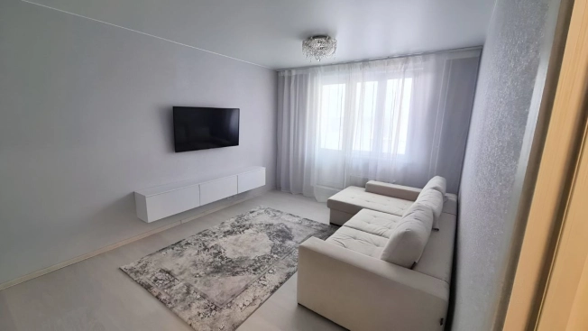 Купить квартиру в Москве. Вариант № 10624068, 4, площадь -  квм, цена 14000000 рублей