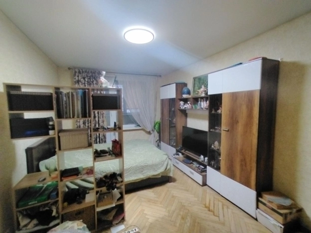 Купить квартиру в Москве. Вариант № 7739532, 8, площадь - квм, цена 24500000 рублей