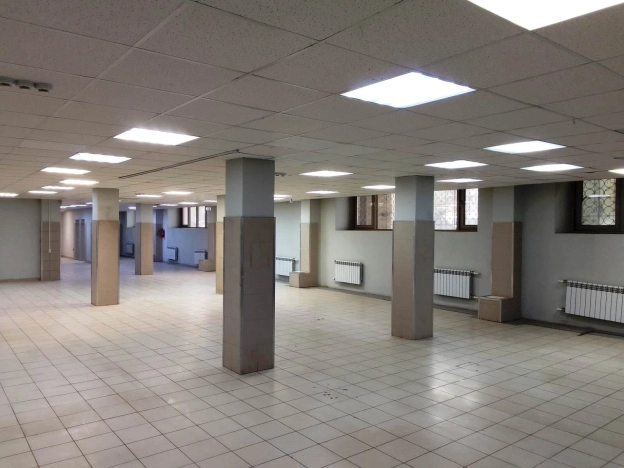 Снять коммерческую недвижимость в Омске. Вариант № 4019169, 4, площадь -  квм, цена 384800 рублей