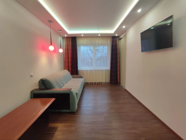 Снять квартиру в Калининграде. Вариант № 9819783, 28, площадь -  квм, цена 45000 рублей