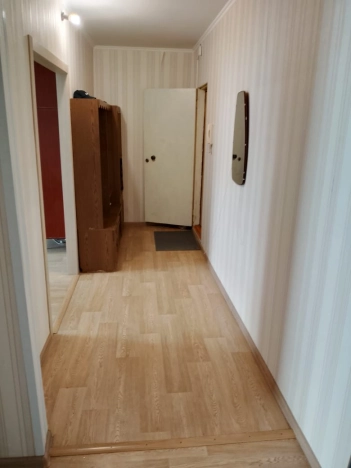 Снять квартиру в Омске. Вариант № 2387941, 9, площадь -  квм, цена 22000 рублей