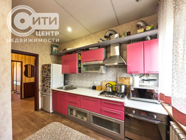 Купить четырехкомнатную квартиру в Воронеже. Вариант № 20762, 5, площадь - квм, цена 7500000 рублей