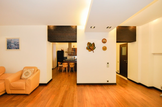 Купить трехкомнатную квартиру на вторичке на улице Костычева в Новосибирске. Вариант № 22154, 3, площадь -  квм, цена 14500000 рублей