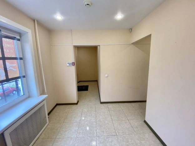 Купить коммерческую недвижимость в Южно-Сахалинске. Вариант № 5850433, 7, площадь -  квм, цена 20000000 рублей