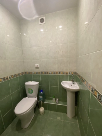 Купить коммерческую недвижимость в Южно-Сахалинске. Вариант № 5850433, 10, площадь -  квм, цена 20000000 рублей