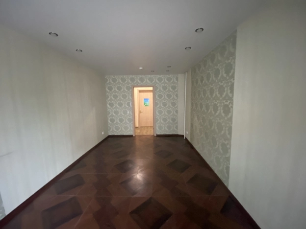 Купить коммерческую недвижимость в Южно-Сахалинске. Вариант № 5850433, 2, площадь -  квм, цена 20000000 рублей