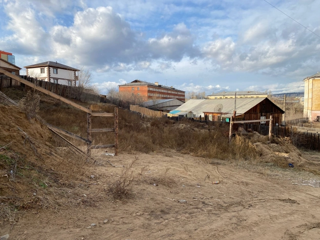 Купить земельный участок в Улан-Удэ. Вариант № 3454496, 3, площадь -  квм, цена 2400000 рублей