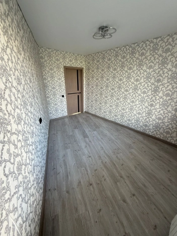 Купить четырехкомнатную квартиру в Белгородской области. Вариант № 5278331, 9, площадь -  квм, цена 5500000 рублей