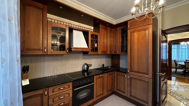 Купить квартиру в Москве. Вариант № 10619257, 19, площадь -  квм, цена 110000000 рублей