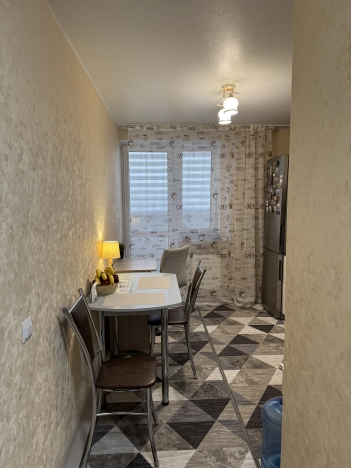 Купить квартиру на улице Мира в Владимире. Вариант № 9156487, 4, площадь -  квм, цена 6860000 рублей