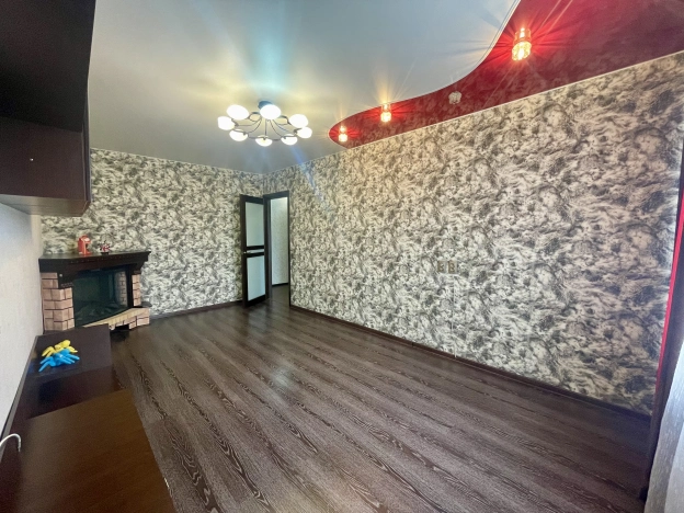 Купить трехкомнатную квартиру в Лакинске. Вариант № 668497, 7, площадь -  квм, цена 5665000 рублей