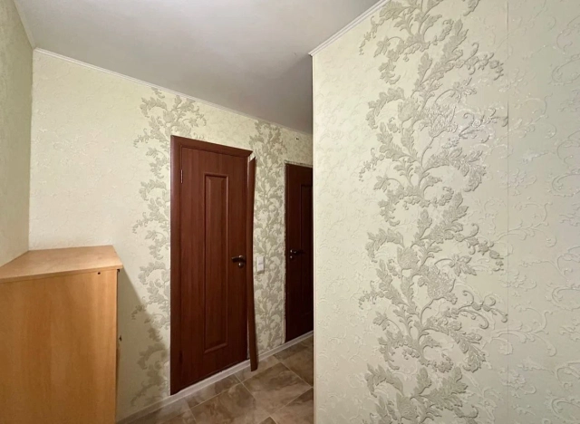 Купить квартиру у метро Ладожская в Санкт-Петербурге. Вариант № 10417105, 15, площадь - квм, цена 13000000 рублей