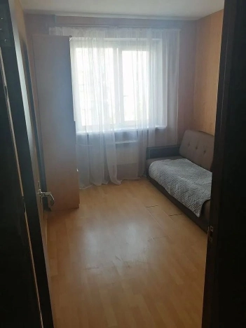 Купить трехкомнатную квартиру в Ростовской области. Вариант № 1794995, 5, площадь -  квм, цена 7100000 рублей