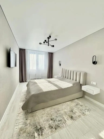 Купить трехкомнатную квартиру на улице бульвар Эйнштейна в Московской области. Вариант № 5823634, 7, площадь - квм, цена 20950000 рублей