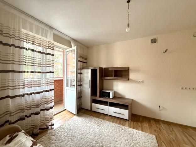 Купить Студию на улице Кореновская в Краснодаре. Вариант № 3775226, 8, площадь -  квм, цена 2620000 рублей