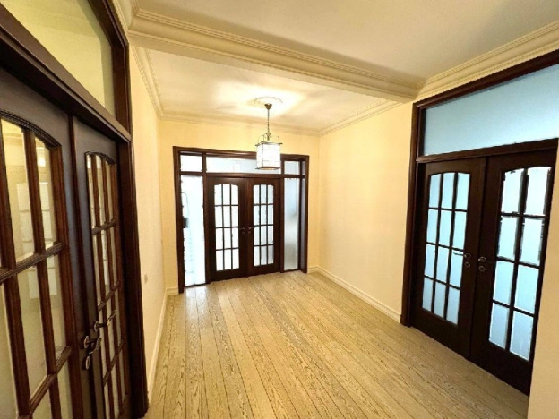 Купить квартиру в Москве. Вариант № 8011539, 11, площадь - квм, цена 87000000 рублей