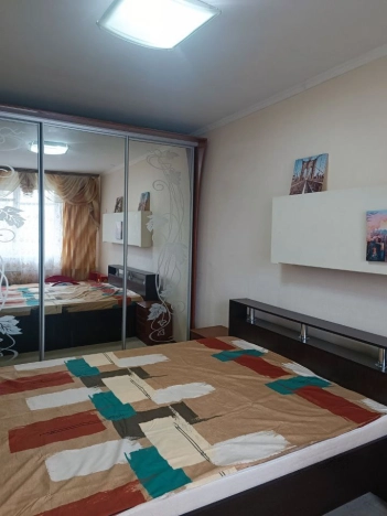 Купить двухкомнатную квартиру на улице 3-й Красногорский проезд в Москве. Вариант № 11008621, 3, площадь - квм, цена 9500000 рублей