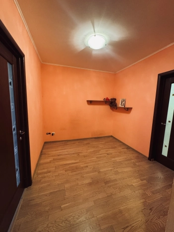 Купить квартиру на вторичке в Уфе. Вариант № 6232492, 12, площадь -  квм, цена 10290000 рублей